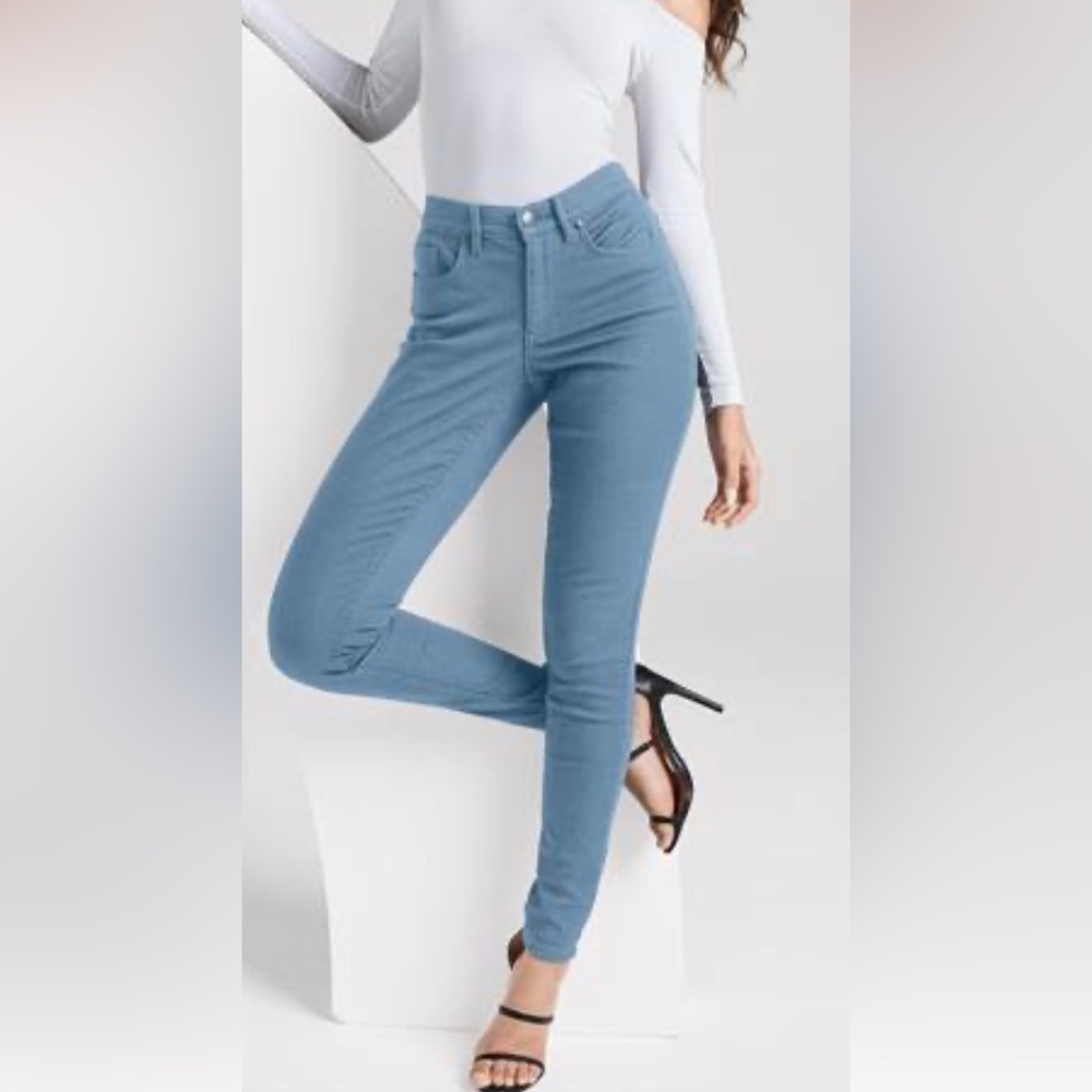 NWT - Venus Blue Color Slim Jeans Size 8 - 29” Waist 39” Hip - Denim Has… - Picture 2 of 7